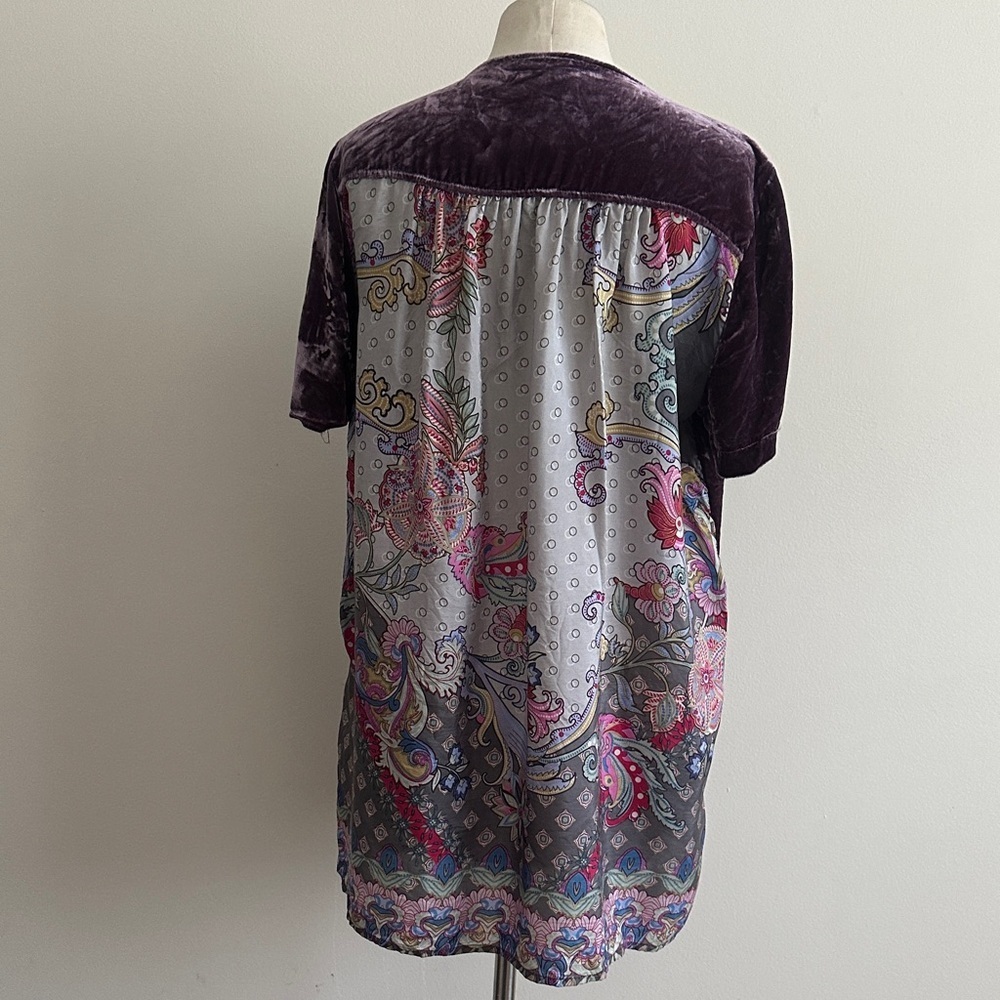 Johnny Was MIX MEDIA Silk Back VELVET FRONT Blouse Top size small - Picture 5 of 5